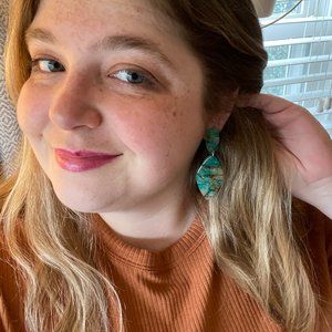 🌟 Welcome to Haley's Closet Hues! 🌟